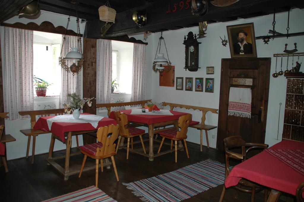 Hotel Romantikhaus Hufschmiede Engelhartszell Exterior foto